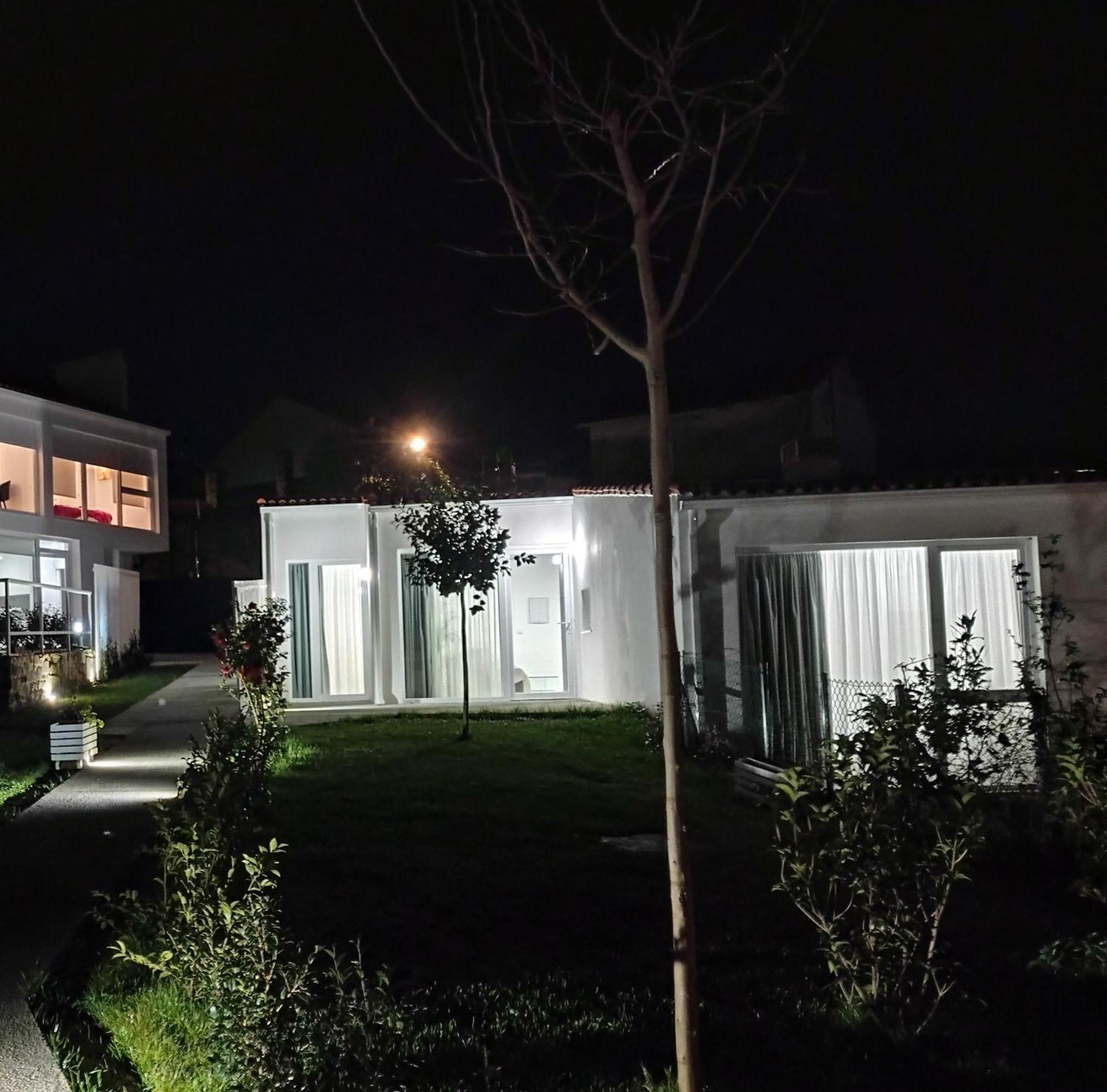 Casas Turisticas Lar Jardin - Parking Privado Santiago de Compostela Exterior foto