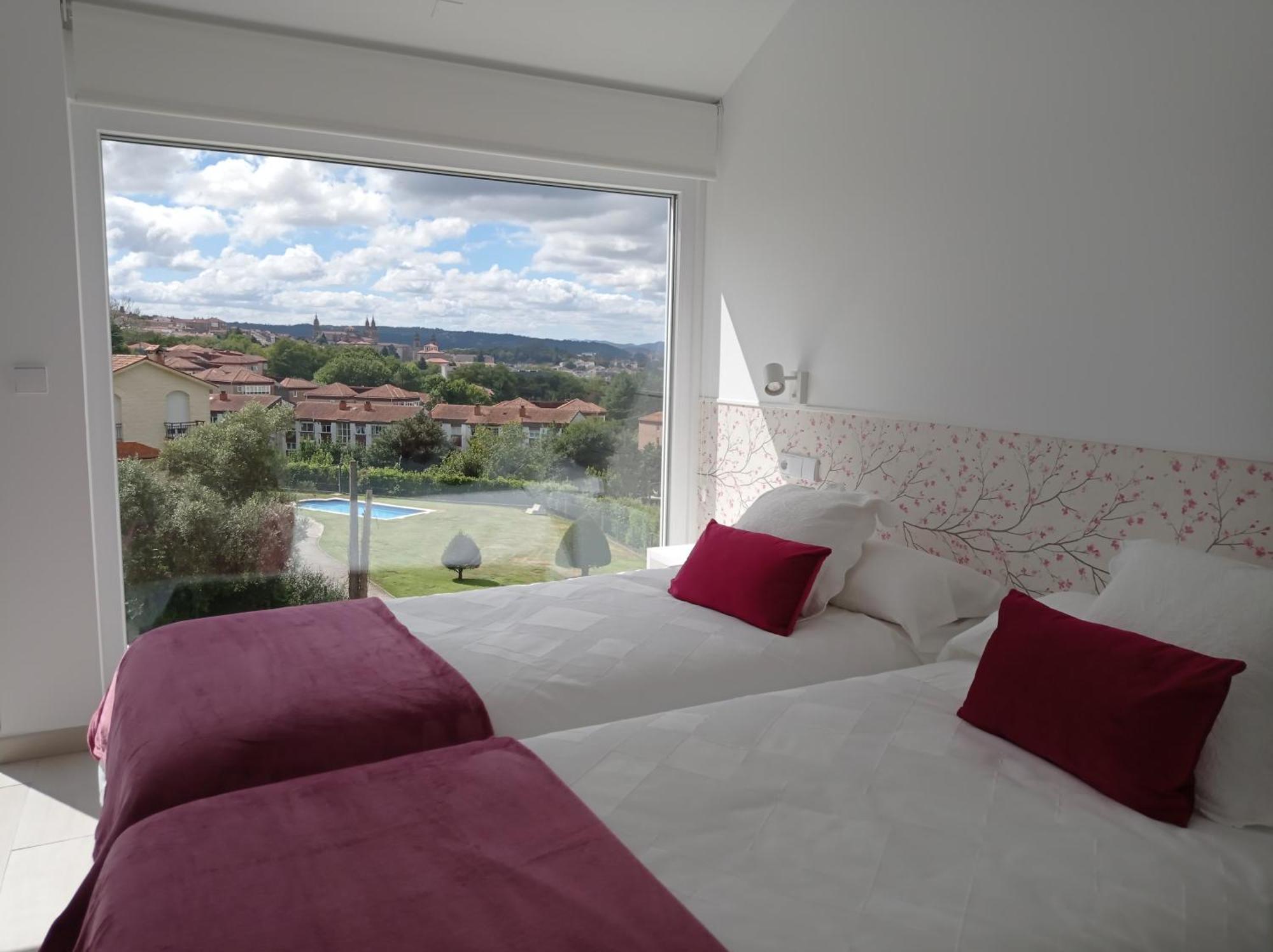 Casas Turisticas Lar Jardin - Parking Privado Santiago de Compostela Exterior foto