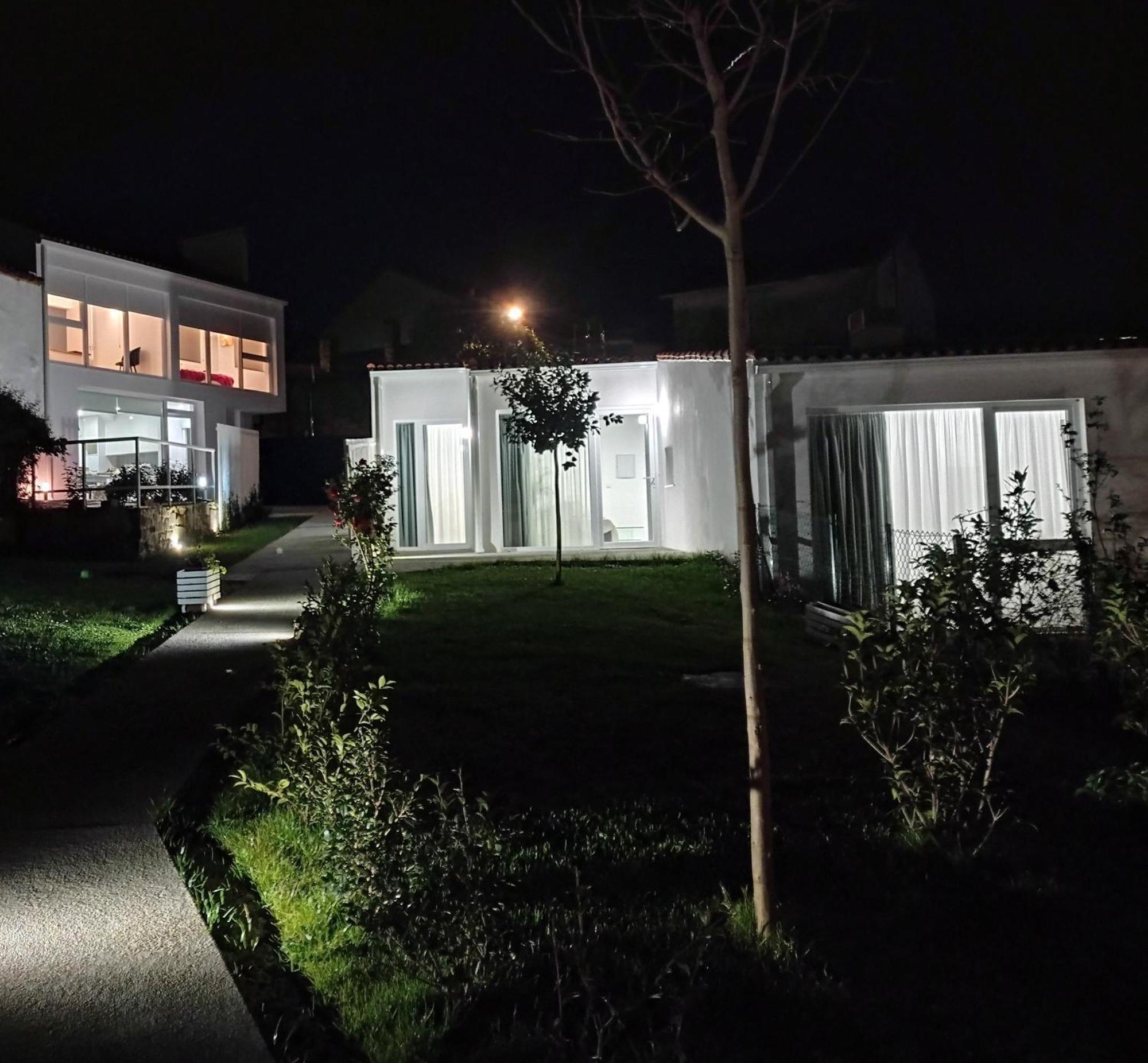 Casas Turisticas Lar Jardin - Parking Privado Santiago de Compostela Exterior foto