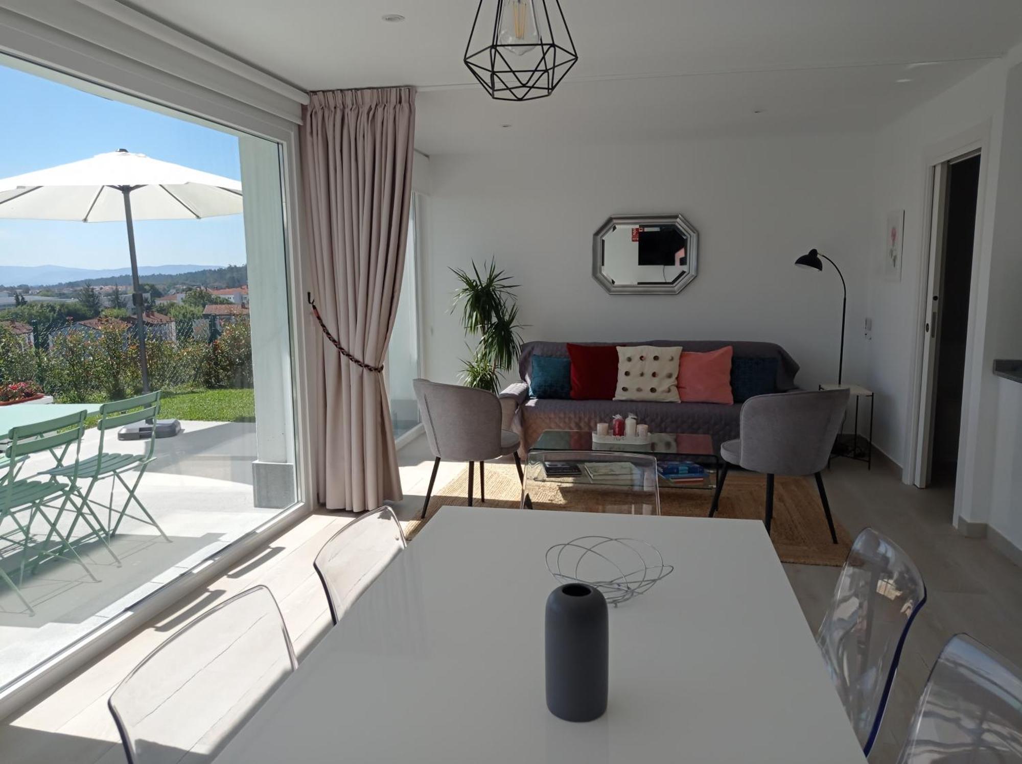 Casas Turisticas Lar Jardin - Parking Privado Santiago de Compostela Exterior foto